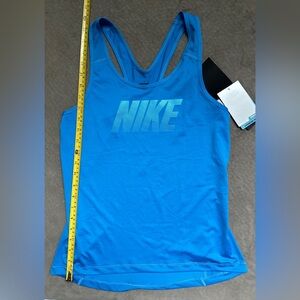 NWT- Nike Pro Core Fitted Graphic Women’s Tank Top - Blue size M